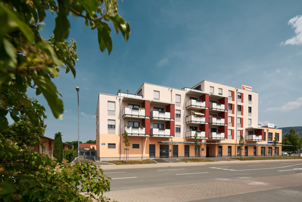 Neubau Wohn- und Geschäftshaus Camburger Straße Jena Neubau Wohn- und Geschäftshaus Camburger Straße Jena